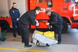 120221 Donation Jels Frivillige Brandvaern 02 H E Haulrich