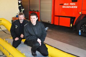 120221 Donation Jels Frivillige Brandvaern 03 H E Haulrich