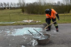 280221 Udestue midt paa vejen 05 foto H E Haulrich