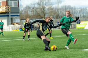 100421 KoldingQ-Kildemosens BK 11 foto BlumePress