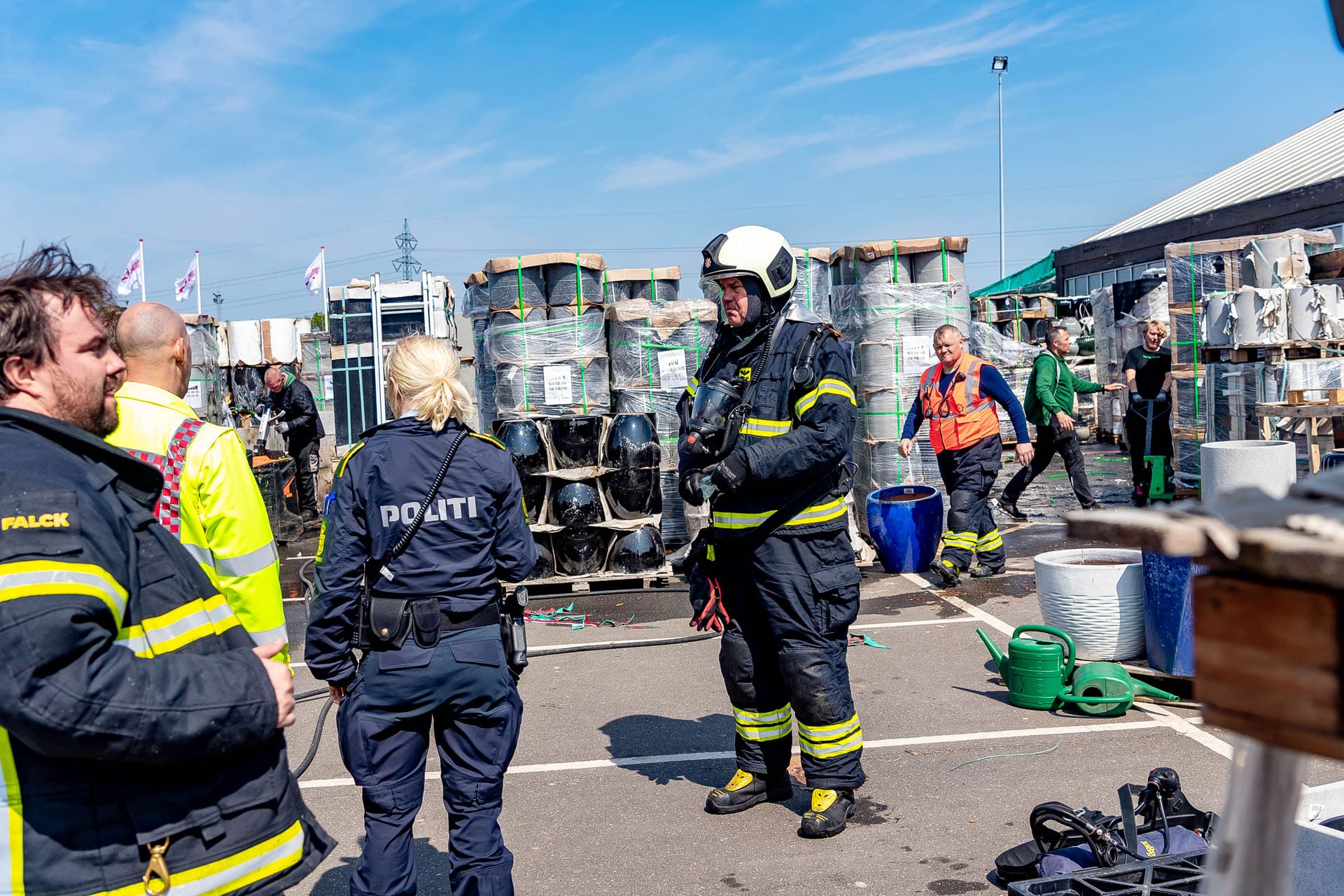 180522 Brand Billigblomst 02 foto BlumePress
