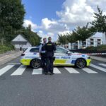 Politiet massivt tilstede i boligområde