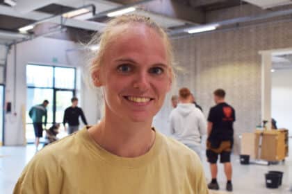 Tre elever tager læretiden