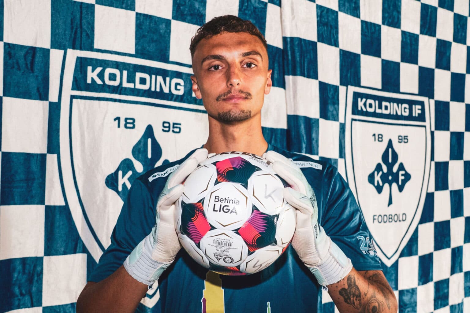 Kolding henter talentfuld målmand