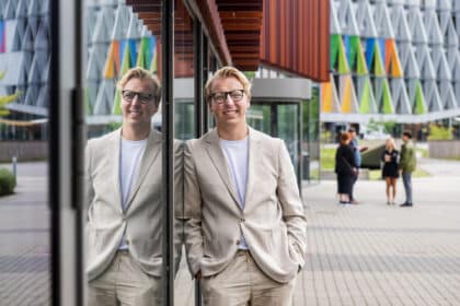 Mads elsker biler