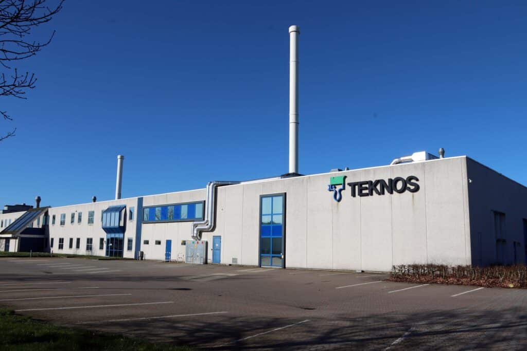 Teknos A/S fabrikken på Industrivej i Vamdrup med produktion af maling og lak