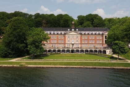 Hotel Koldingfjord kåret som bedste hotel i Jylland ved Danish Travel Awards i Cirkusbygningen