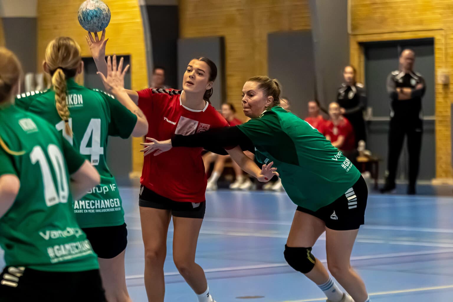 Lokalopgør i Pulzion mellem Kolding KFUM og Vamdrup IF i kvindernes Serie 1
