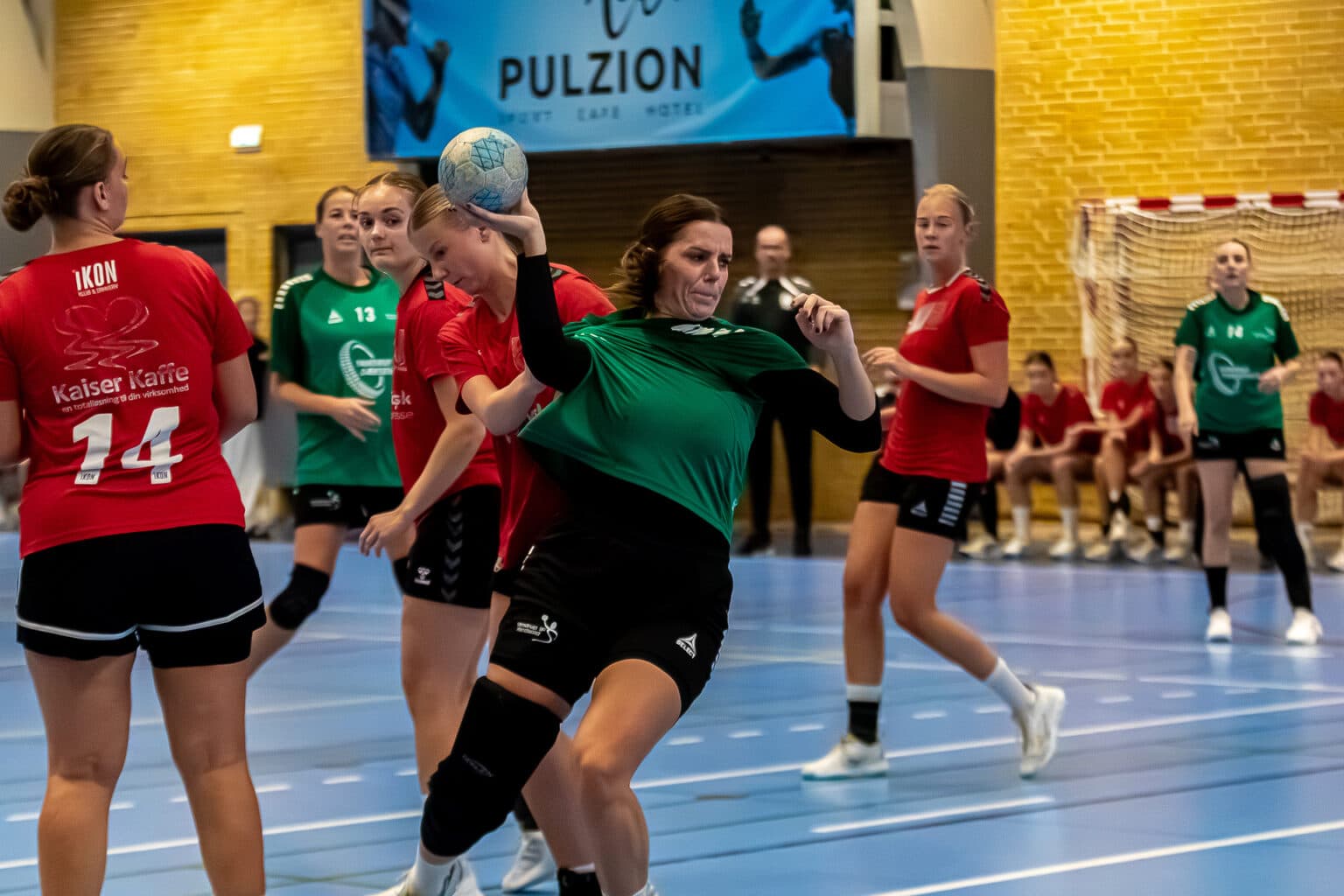 Lokalopgør i Pulzion mellem Kolding KFUM og Vamdrup IF i kvindernes Serie 1