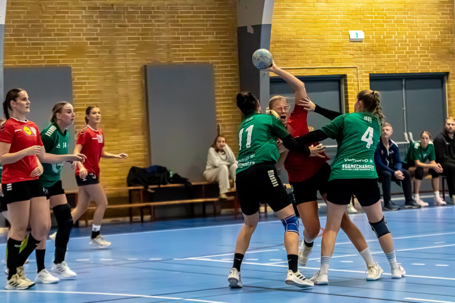 Lokalopgør i Pulzion mellem Kolding KFUM og Vamdrup IF i kvindernes Serie 1