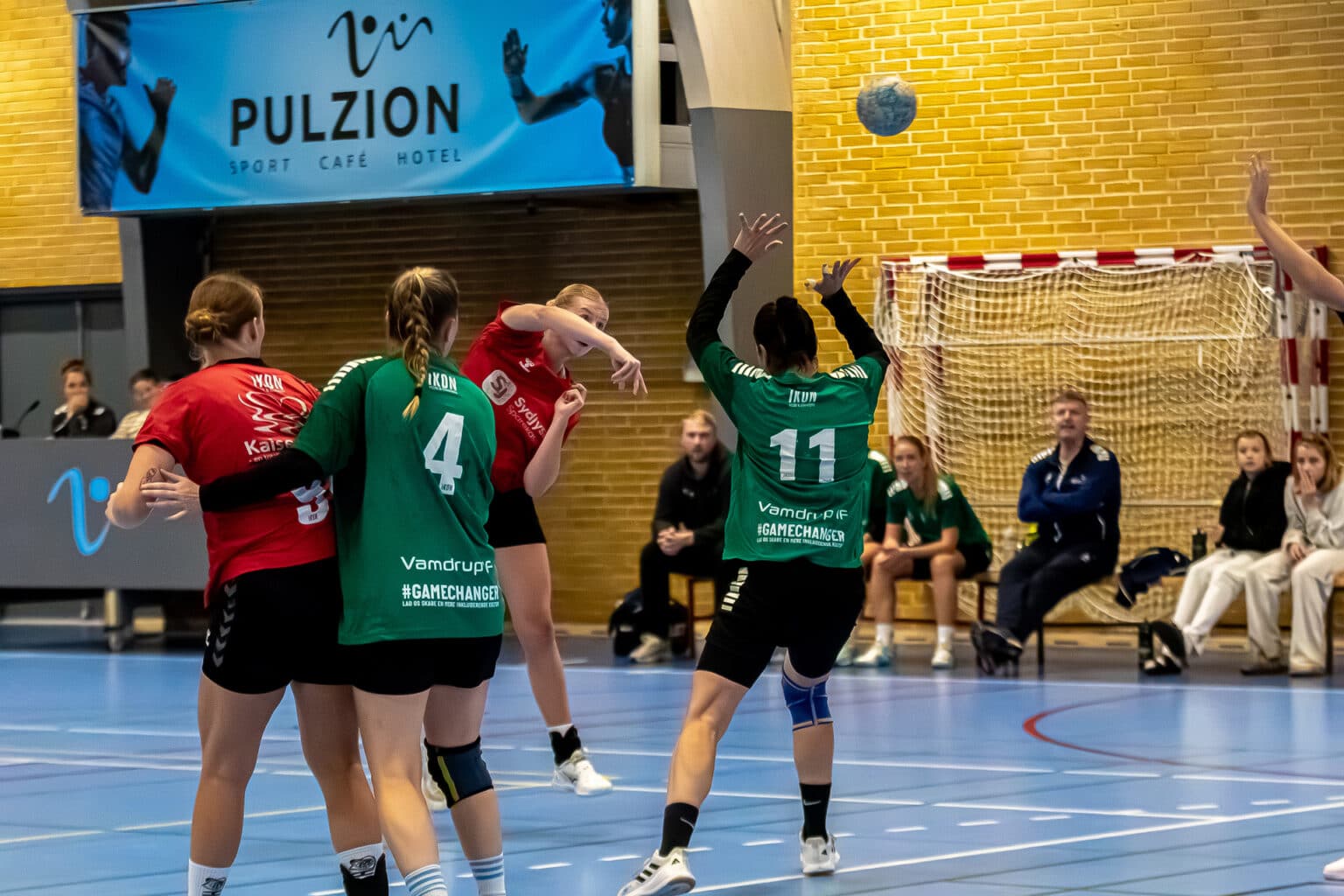 Lokalopgør i Pulzion mellem Kolding KFUM og Vamdrup IF i kvindernes Serie 1