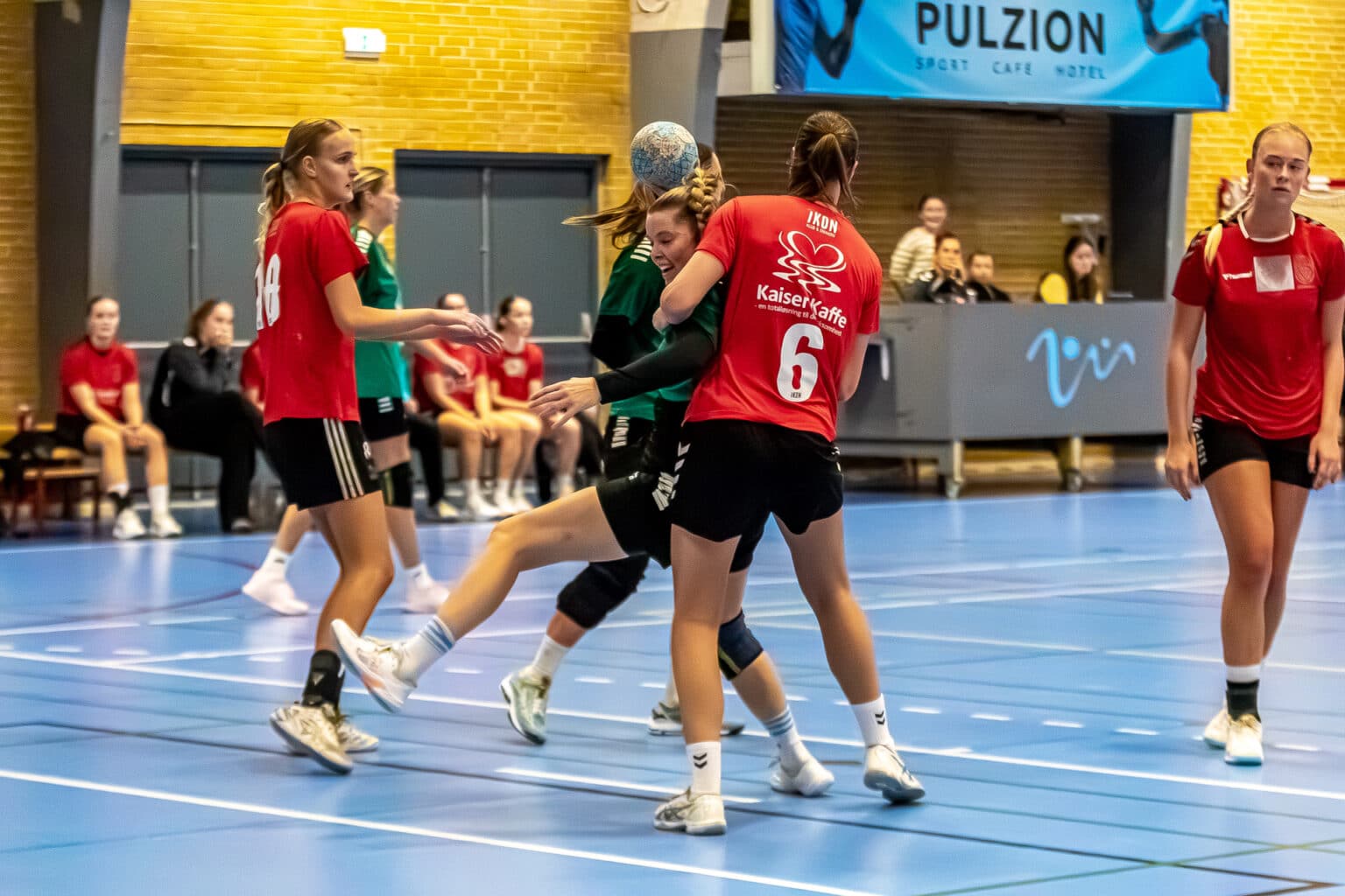 Lokalopgør i Pulzion mellem Kolding KFUM og Vamdrup IF i kvindernes Serie 1