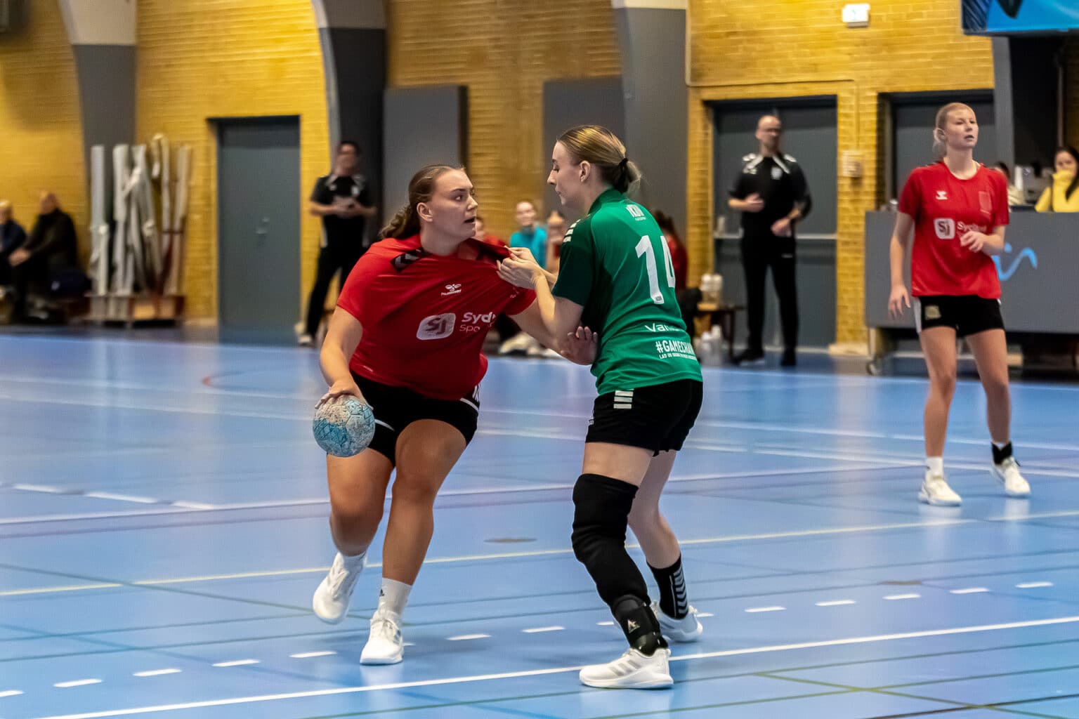 Lokalopgør i Pulzion mellem Kolding KFUM og Vamdrup IF i kvindernes Serie 1