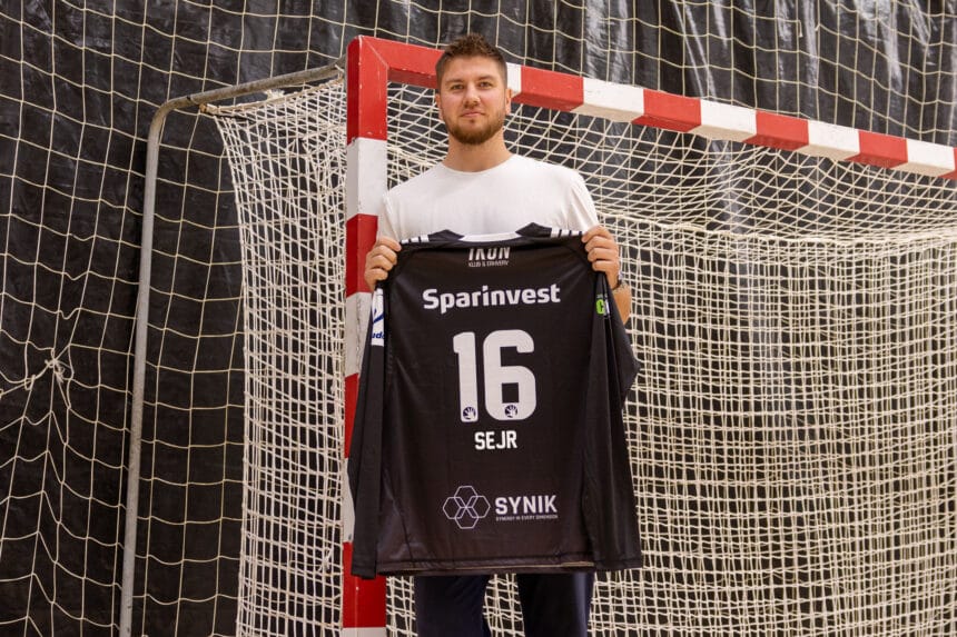 Simon Sejr ny målmand i KIF Kolding efter Victor Bang skade