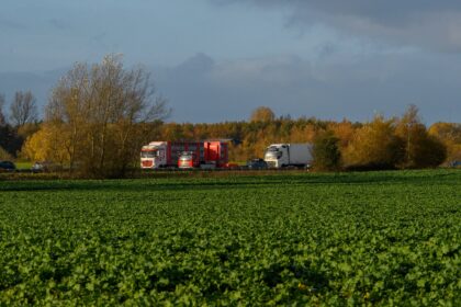 Færdselsuheld på Sønderjyske Motorvej ved Vonsild - redningskøretøjer på stedet