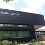 Elever på Vonsild Skole skal fra mandag pakke computere væk i pauserne og spille brætspil